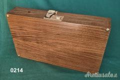 #0999 Valigetta Legno Logo Colt