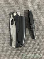 Coltello da soccorso con torcia ,acciaino e fischietto