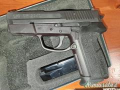 SIG-Sauer P2340 .40 Smith & Wesson e 9x19