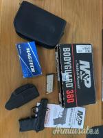 Smith & Wesson 380 bodyguard .380 ACP  | 9x17mm Browning Short