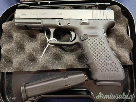 Glock 17 9x21mm IMI
