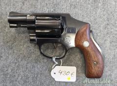 Revolver Smih & Wesson Mdo.40 Cal. 38 SPL (Usato in perfette condizioni)