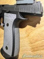 Sig P320 AXG Pro full custom Optics