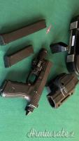 glock 17 9x21 con tanti accessori