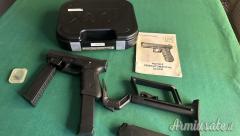 glock 17 9x21 con tanti accessori