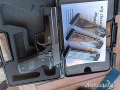 SIG-Sauer P226 9x21mm IMI