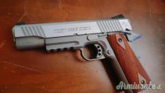 Pistola Softair Colt 1911 CO2 Rail Gun Stainless Cybergun Swiss Arms