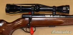 Carabina Anschutz 1422 Cal. 22LR Sportiva