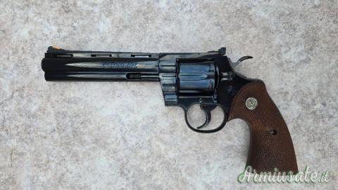 Revolver Colt Python cal 357 mag canna 6 pollici anno 1995  per info contattaci