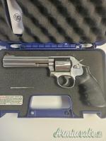 Smith & Wesson 357 magnum  .357 Super Magnum