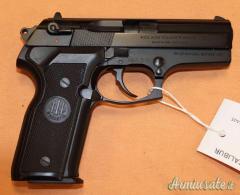 Pistola Beretta 8000 Calibro 9x21