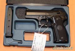Pistola Beretta 8000 Calibro 9x21