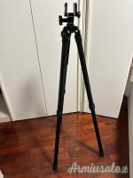 Treppiede TRIPOD con morsa per carabina