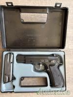CZ  75 9x21mm IMI