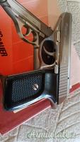 Vendo Sig Sauer P 230 acciaio calibro 9 corto