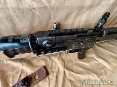 Sig sauer.   STG 57   con. Baionetta con fodero 7.5x55mm Schmidt Rubin