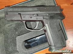 Sig Sauer P2340 9x19mm / 40 sw