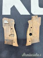 PER PISTOLA PIETRO BERETTA MOD. 76 CAL. 22LR IN LEGNO (USATE) (VEDI LA DESCRIZIONE)