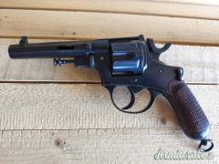 Rivoltella , marca Bernardelli Vincenzo,  modello BODEO 1889 MOD.B