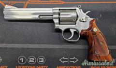 SMITH & WESSON 686 no dash cal. 357 Magnum