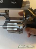 Smith & Wesson 617 .22 LR Long Rifle