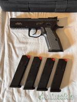 Sphinx Systems Redback 9x21mm IMI