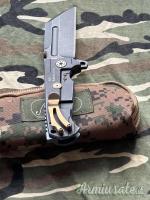 Andre De Villiers knives
