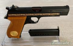 SIG-Sauer P210