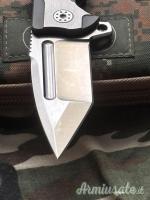 Andre De Villiers knives