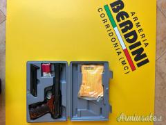 Browning Buck Mark Plus Rosewood UDX (legno) .22 LR Long Rifle