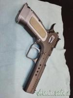 Tanfoglio Limited Custom .40 Smith & Wesson | Auto  |  10 x 21 mm