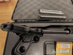 Ruger | Sturm MARK IV .22 LR Long Rifle, SPLENDIDA PISTOLA COMPLETA DI VALIGETTA E DOPPIO CARICATORE