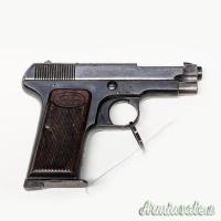 Beretta, modello 1915, calibro 7,65 Br