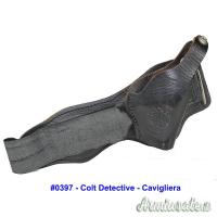 #0996 Fondine varie per revolver e auto