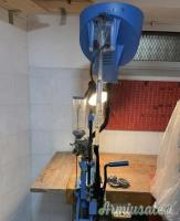 Pressa Dillon 550 in 9mm con accessori