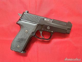 SIG-Sauer P228 9x21mm IMI