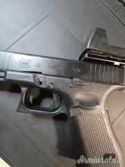 Glock 45 con red dot