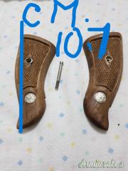 Cedo guancette smith & wesson modello K   ( pubblico misure)
