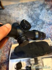 !!! AFFARE !!! vendo per inutilizzo cannocchiale ZEISS CONQUEST V4 pari al nuovo