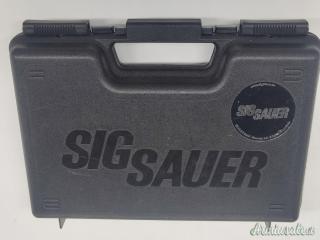 SIG-Sauer p220 .45 ACP