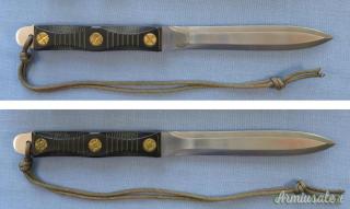 Cerco John Ek Commando modelli M1 - M2 - M3 - M4 - P1 - P2 - P3 - P4 produzione Rickmond anni 80