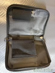 Custodia con cerniera marca UTG