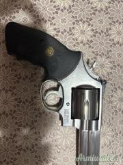 Smith & Wesson 686 – Cal. .357 Magnum .357 SIG