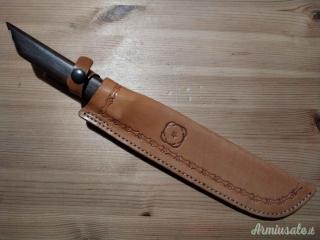 Coltello artigianale
