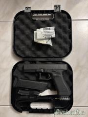 Glock 17 9x21mm IMI