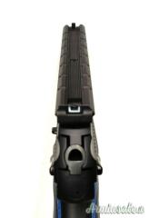 Beretta PISTOLA BERETTA U22 NEOS Cal. 22LR .22 LR Long Rifle