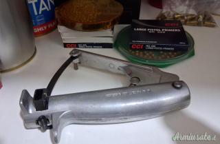 Dosatore Lyman N.55 e bilancino meccanico Hornady.