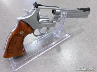 SMITH & WESSON 686-3 SILHOUETTE CAL 357 MAG  RIF ARMIUS_6623  V462