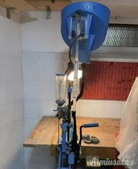 Pressa Dillon 550 in 9mm con accessori