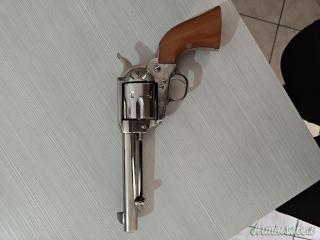 Revolver Uberti Cattleman 1873 Cal. 45 LC